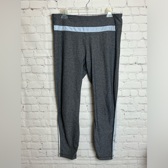 Lululemon Light Speed Tights - Picture 1 of 15